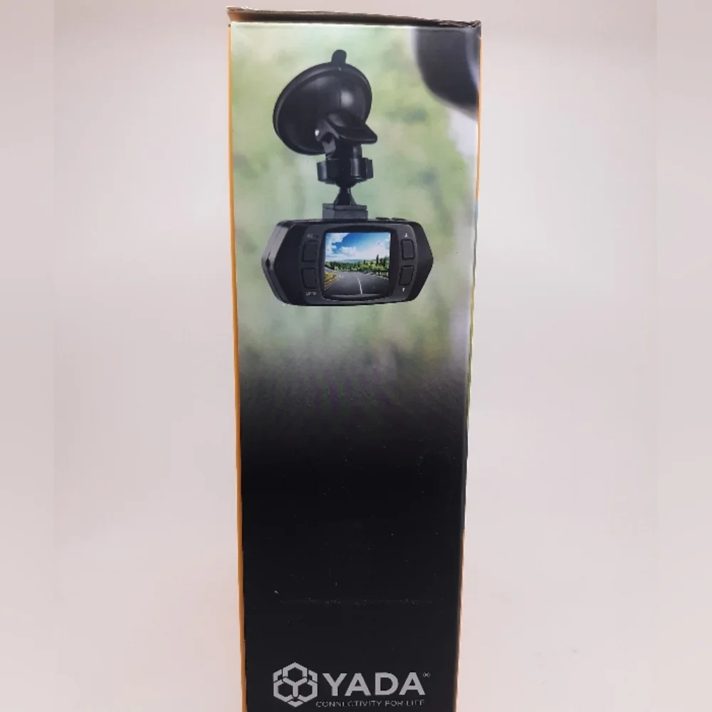 YADA 720P Dash Road Camera, 120-Degree Wide Angle Lens, G-Sensor 4GB SD Card